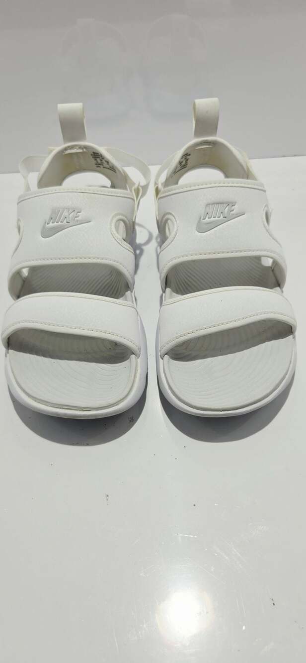 Nike Women's Owaysis Sport Slide Sandals, White/Pure Platinum, CK9283-100